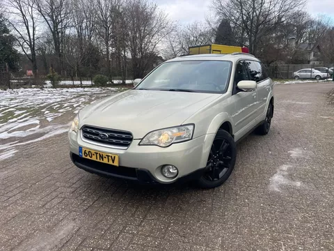 Subaru Legacy Uitback 3.0R