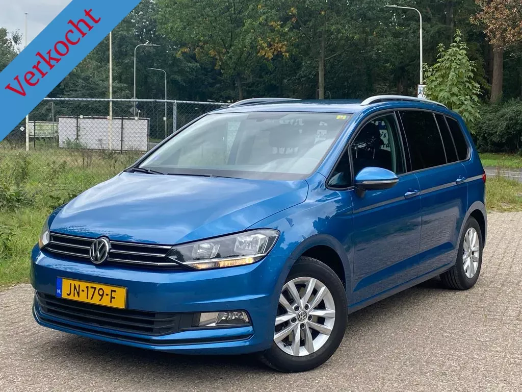 Volkswagen Touran 1.2 TSI Comfortline 7p