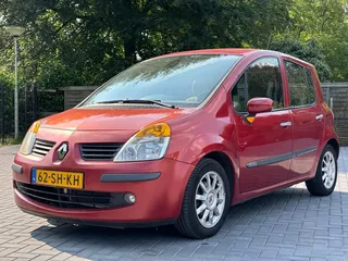 Renault Modus 1.4-16V Privilège Luxe