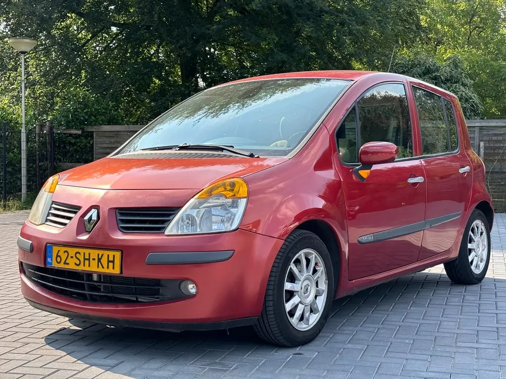 Renault Modus 1.4-16V Privilège Luxe