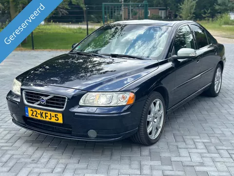 Volvo S60 2.4 Drivers Edition Airco Cruise Navi LMV PDC NAP