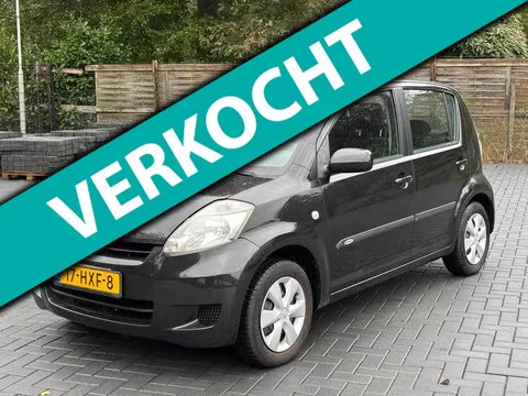 Daihatsu Sirion 2 1.0-12V Premium
