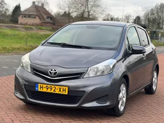 Toyota Yaris 1.3 VVT-i Dynamic/Airco/LMV/Camera