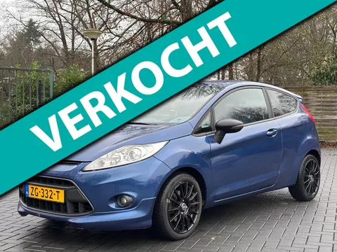 Ford Fiesta 1.6 Ghia Airco LMV LEER Elekt Raam