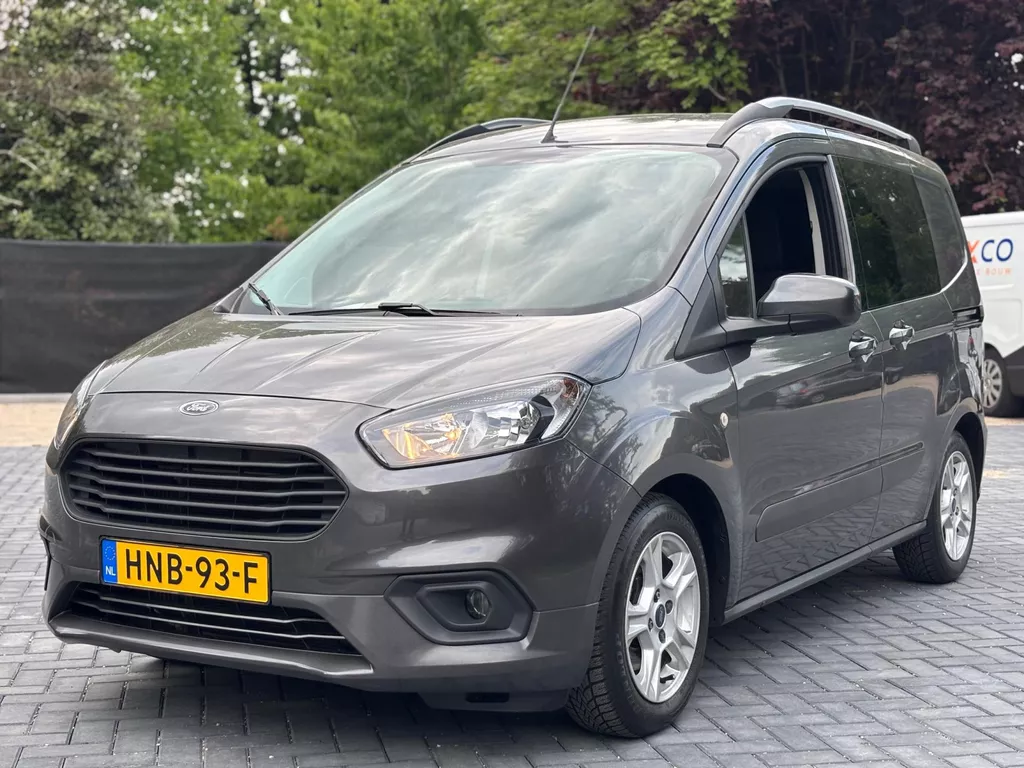 Ford TRANSIT COURIER Airco/5P/APK-2027/Trekhaak