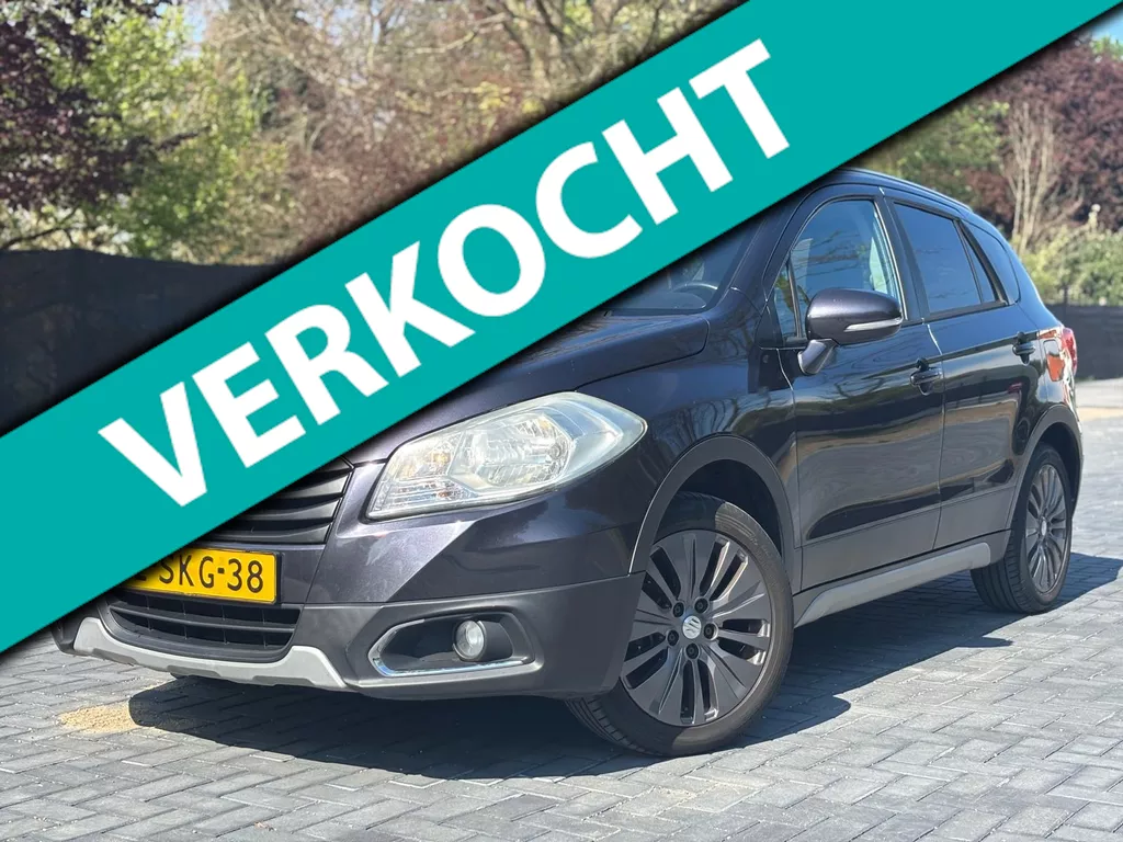 Suzuki SX4 S-Cross 1.6 Exclusive/Pano/Clima/Cruise/LMV/NAP